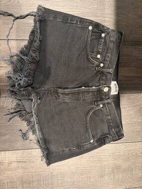 Agolde Parker “Short” Black Frayed Hem Denim Jean Shorts